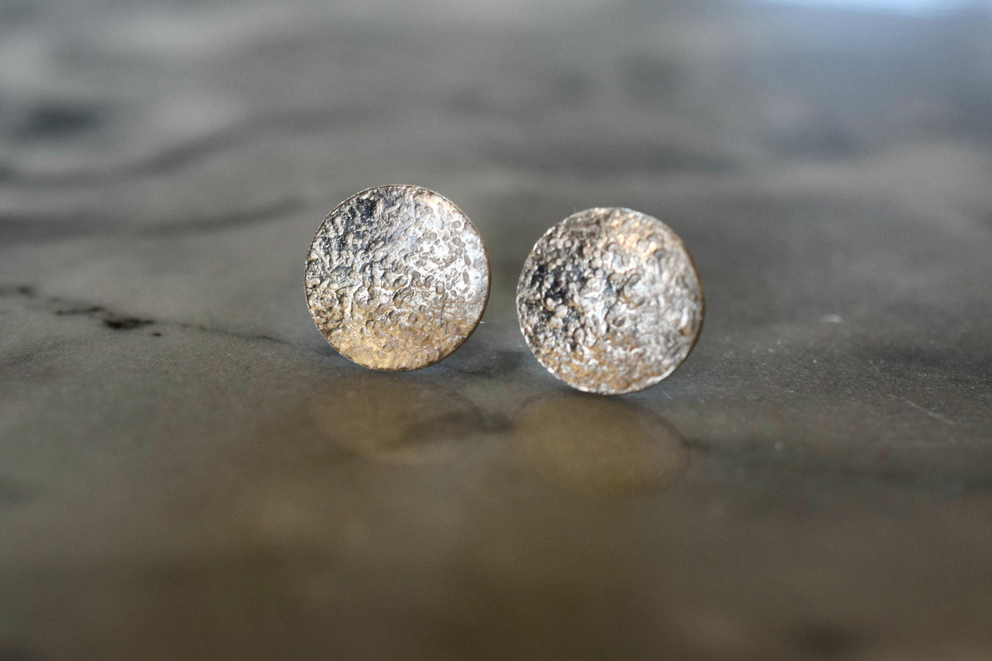 Hammered Textured Earrings / Large Round Earrings / Big Round Earrings / Flat Circle Earrings / Silver Earrings UK