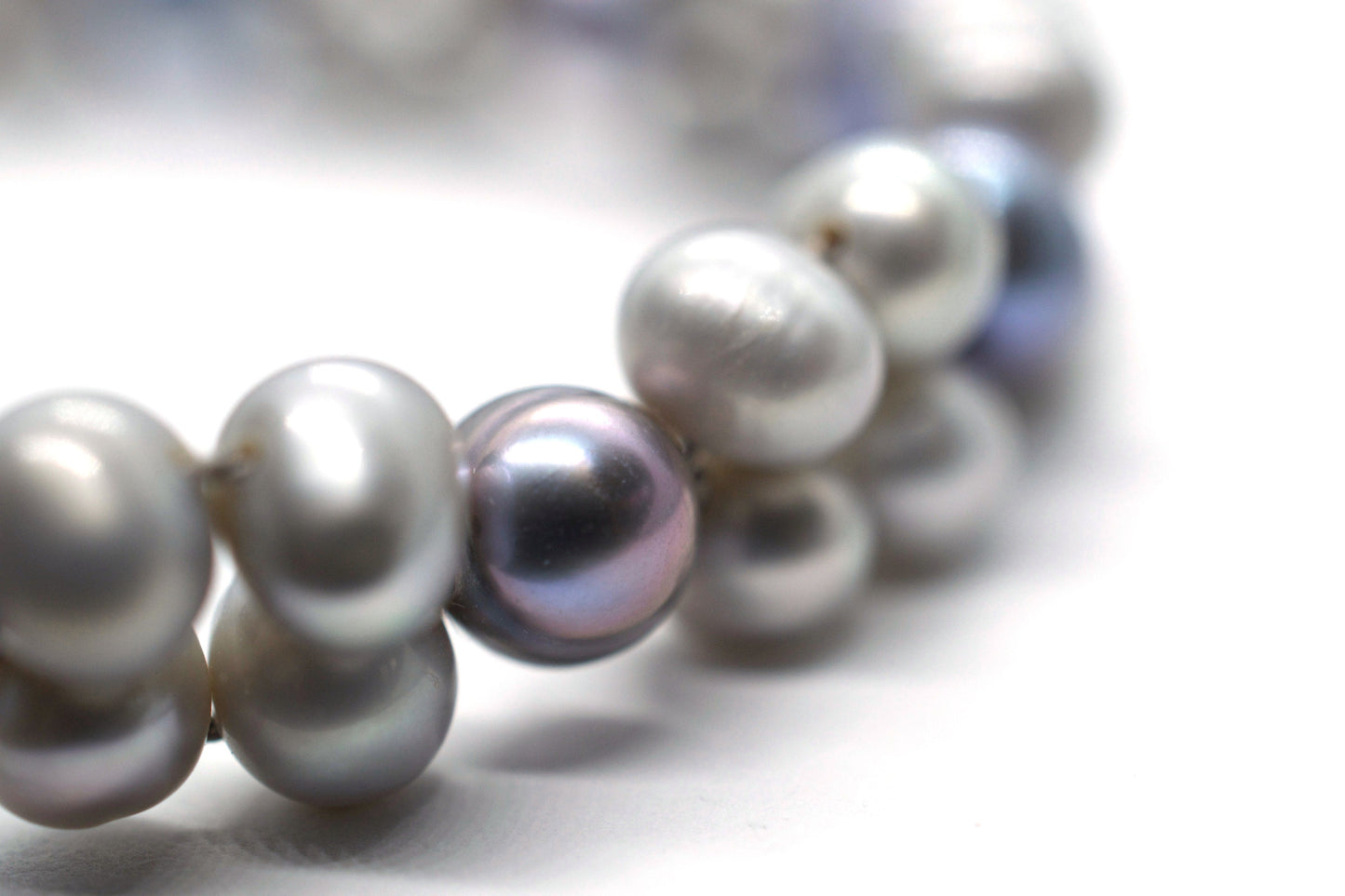 Multi Strand Pearl Bracelet in Grey and Black / Real Pearl Bracelet / Freshwater Pearl Bracelet / Coloured Pearl Bracelet
