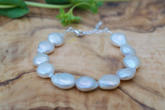 White Coin Pearl Bracelet