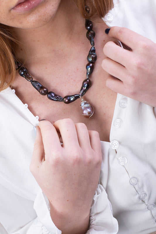 Black Baroque Necklace with Pink Baroque Pendant