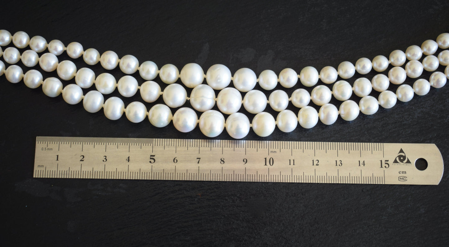 Graduated Pearl Necklace in White with Sterling Silver
