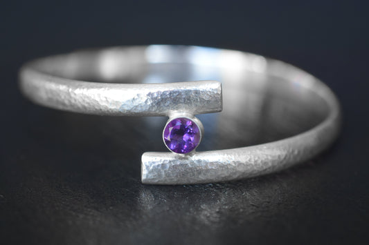 Handmade Sterling Silver Hammered Bangle with Choice of Gemstone - Custom Size Jewelry Gift for Her